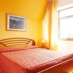 Otel 2000 3*