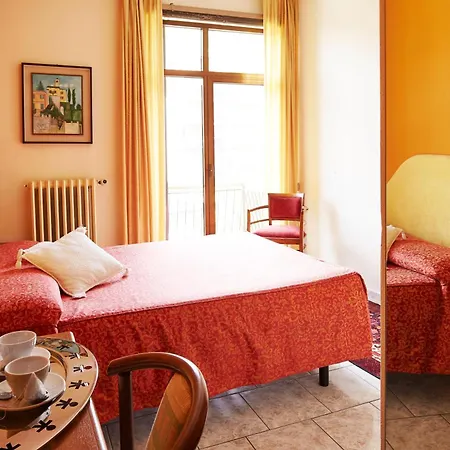 2000 Hotel Gravedona